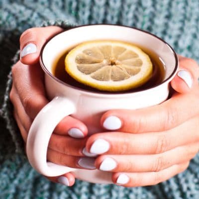 Fleur d’hibiscus : l’infusion santé qui fait du bien