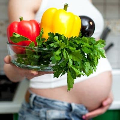 Régime post-partum : 7 clés pour retrouver la forme sereinement