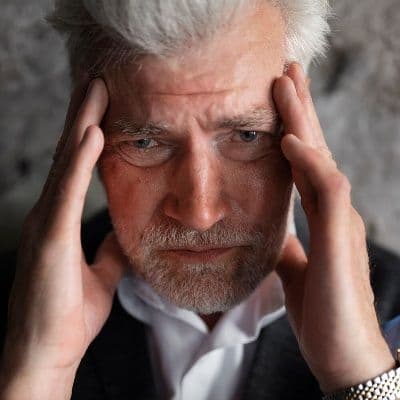 Pseudodémence dépressive : symptômes et différences avec Alzheimer