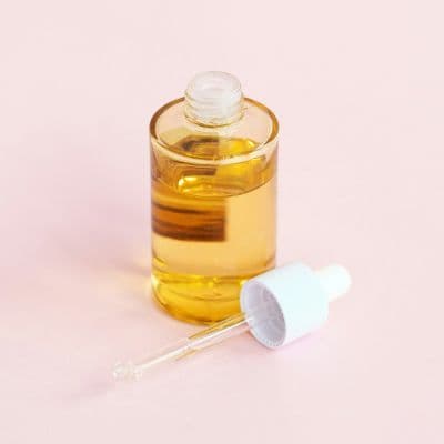 Centella asiatica : soins et solutions pour vos jambes et votre peau