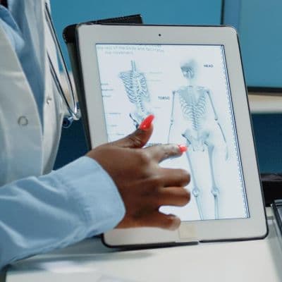 Phlébographie : tout ce que vous devez savoir avant votre examen vasculaire