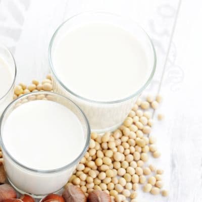 Isoflavones et équilibre hormonal chez la femme : tout ce qu’il faut savoir