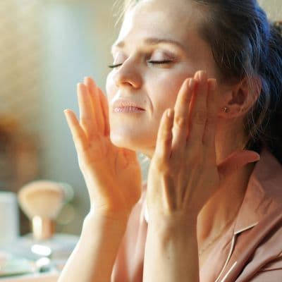 Rosacée : quand la peau rougit, il est temps d’écouter son microbiote