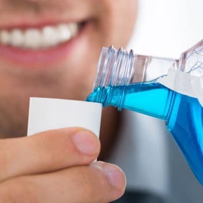 Gratte-langue : le secret ayurvédique pour une haleine fraîche
