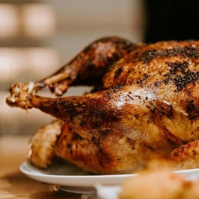 Maîtriser l'insuline après un repas copieux : guide et réflexes